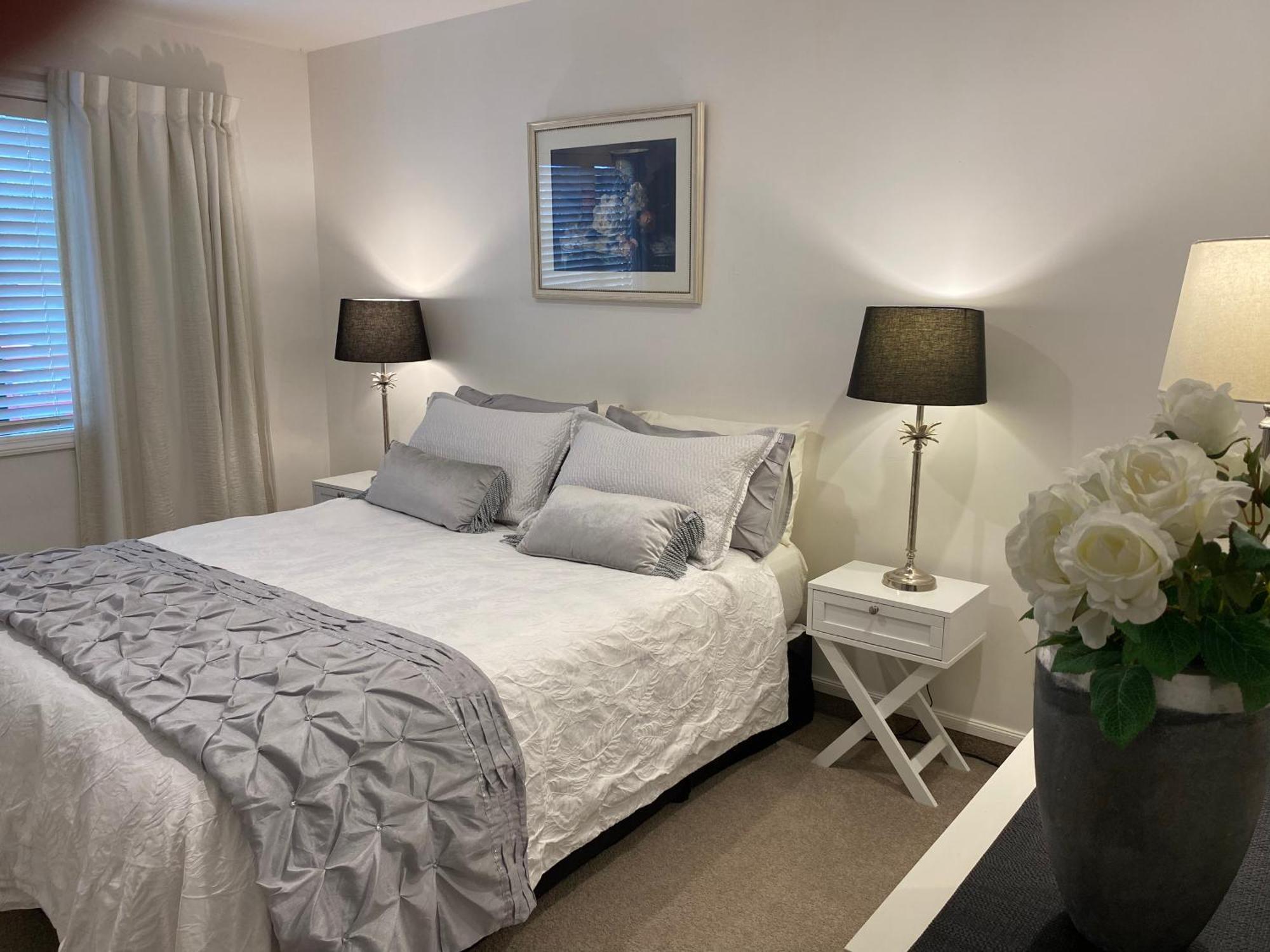 Maison Blue - Chic Garden Apartment Napier Luaran gambar